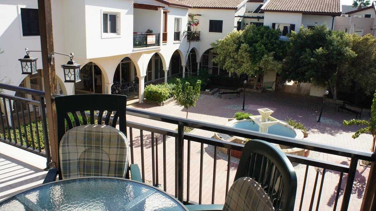 Ferienwohnung Limnaria Westpark 129 Paphos Exterior foto